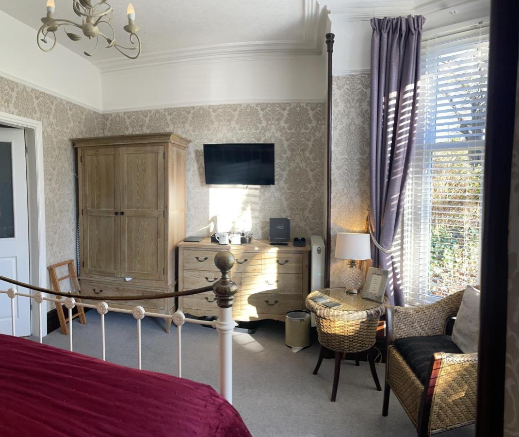 Glenville House - Adults Only - Incl Free Off-Site Health Club With Swimming Pool, Hot Tub, Sauna & Steam Room Bowness-on-Windermere Luaran gambar